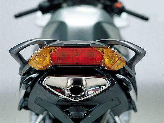 Мотоцикл Aprilia RST 1000 Futura 2002 фото