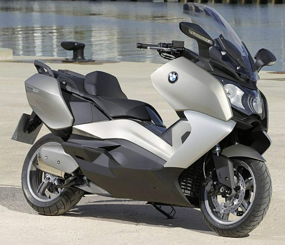 Мотоцикл BMW C 650GT 2012 фото