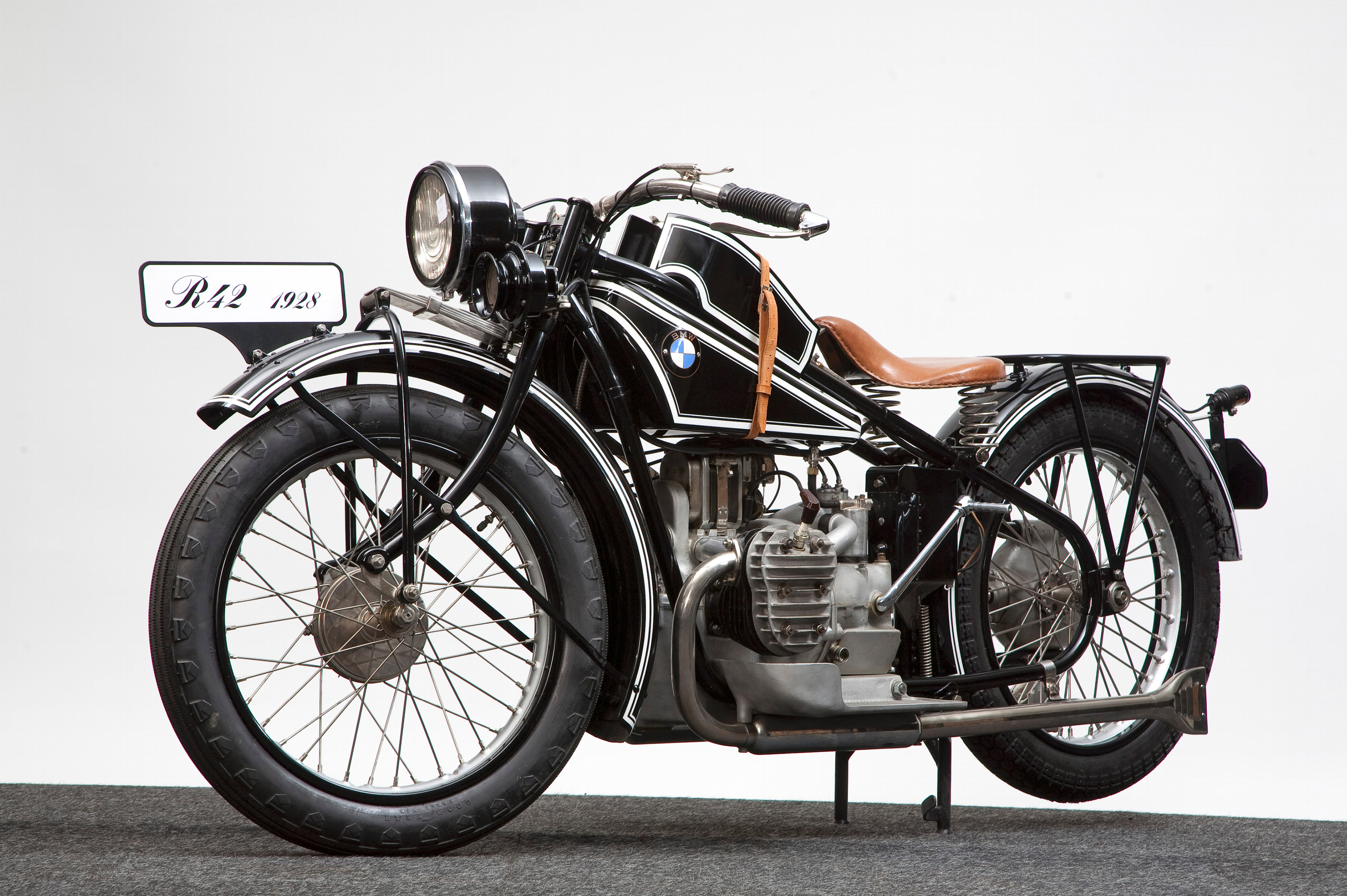 Мотоцикл BMW R 42 1926