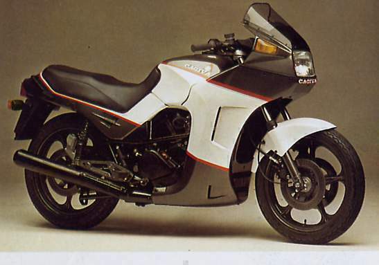 Мотоцикл Cagiva Alazzurra 650GT 1985 фото