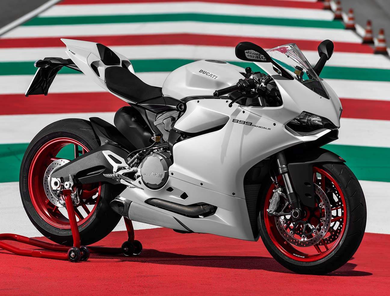 Мотоцикл Ducati 899 Panigale 2015