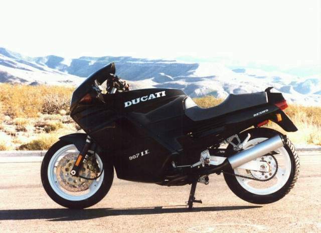 Мотоцикл Ducati 907ie Paso 1990 фото