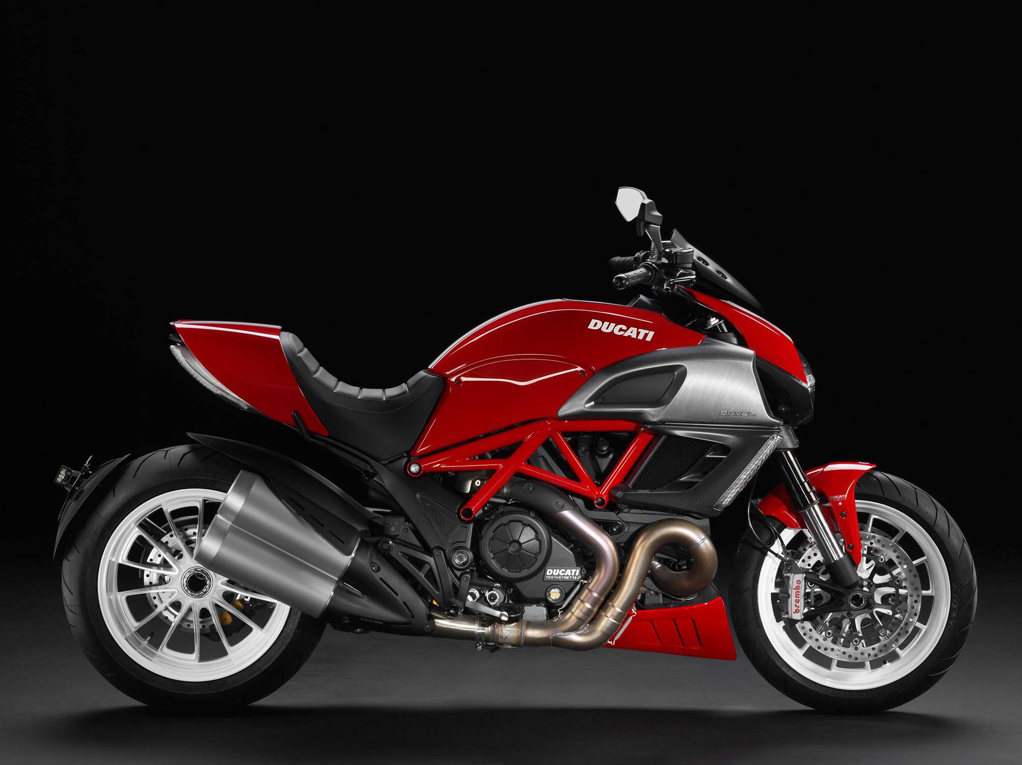 Мотоцикл Ducati Diavel 2014 фото