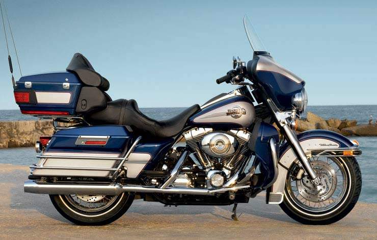 Фотография мотоцикла Harley Davidson FLHTCU Ultra Classic Electra Glide 2005
