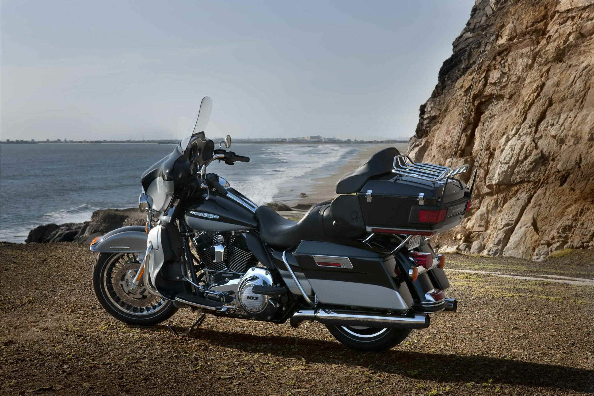 Мотоцикл Harley Davidson FLHTK Electra Glide Ultra Limited 2012 фото