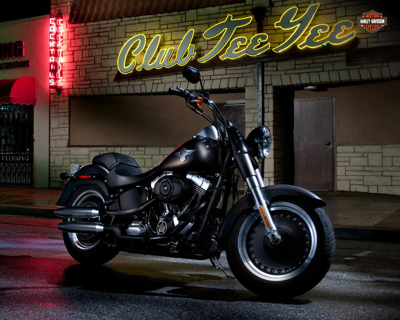 Мотоцикл Harley Davidson FLSTFB Softail Fat Boy Lo 2013 фото