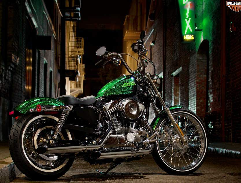 Мотоцикл Harley Davidson FXDB Dyna Street Bob 2013