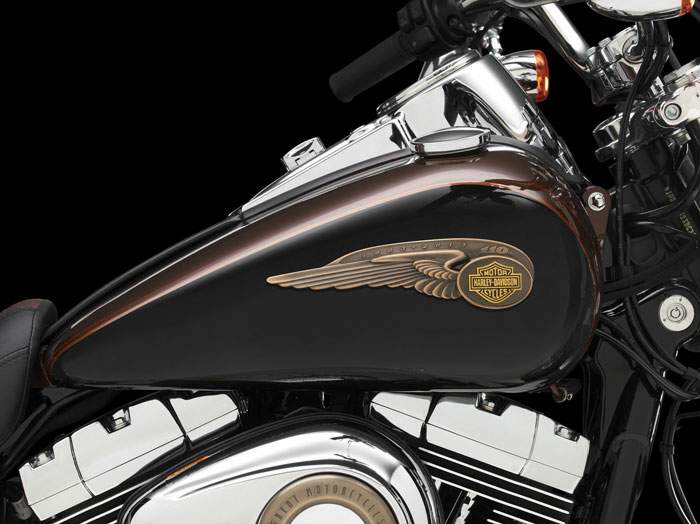 Мотоцикл Harley Davidson FXDC Dyna Super Glide Custom 110th Anniversary 2013 фото