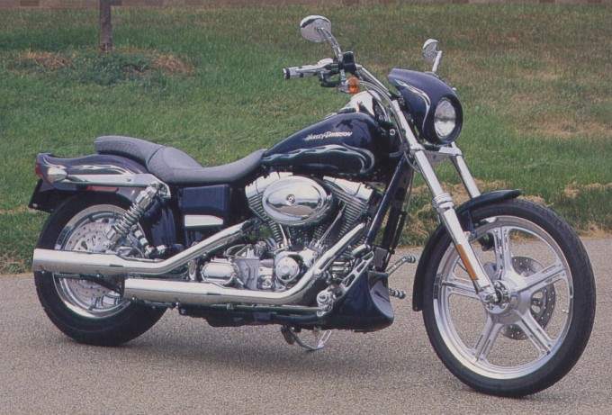 Фотография мотоцикла Harley Davidson FXDWG Dyna Wide Glide 2002