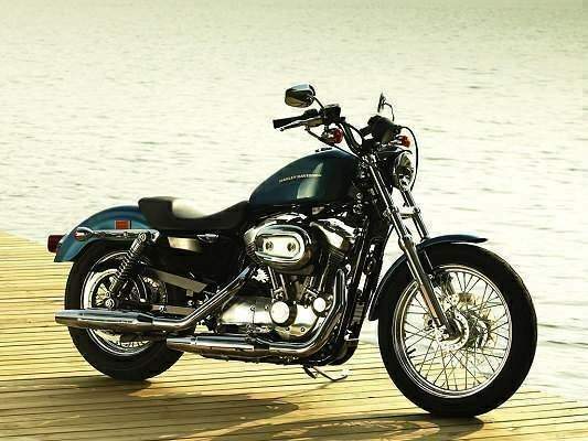 Мотоцикл Harley Davidson Superlow 2005