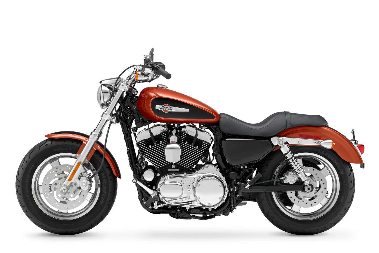Мотоцикл Harley Davidson XL 1200C Sportster Custom H-D1 2011 фото