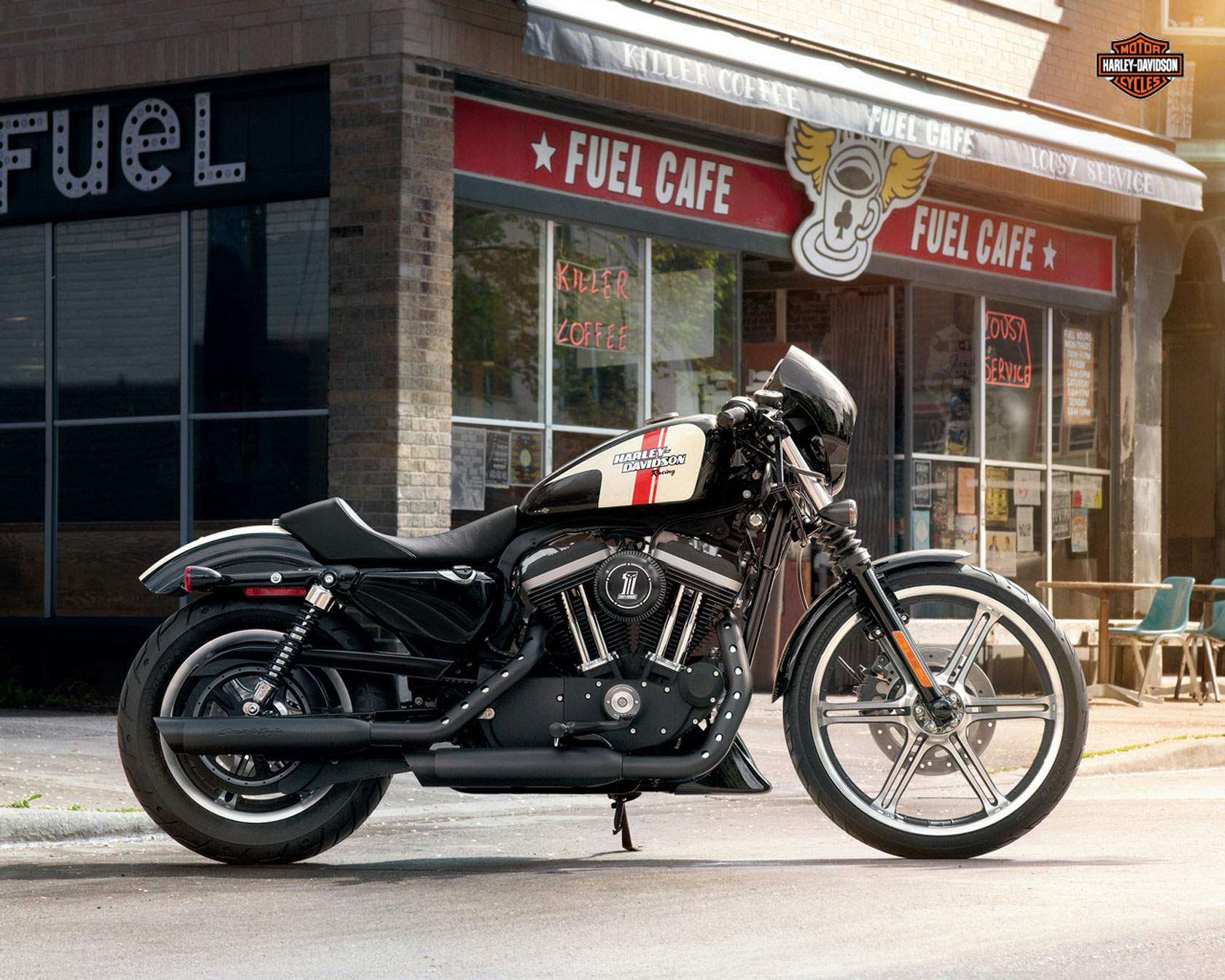 Фотография мотоцикла Harley Davidson XL 883N Iron 2013