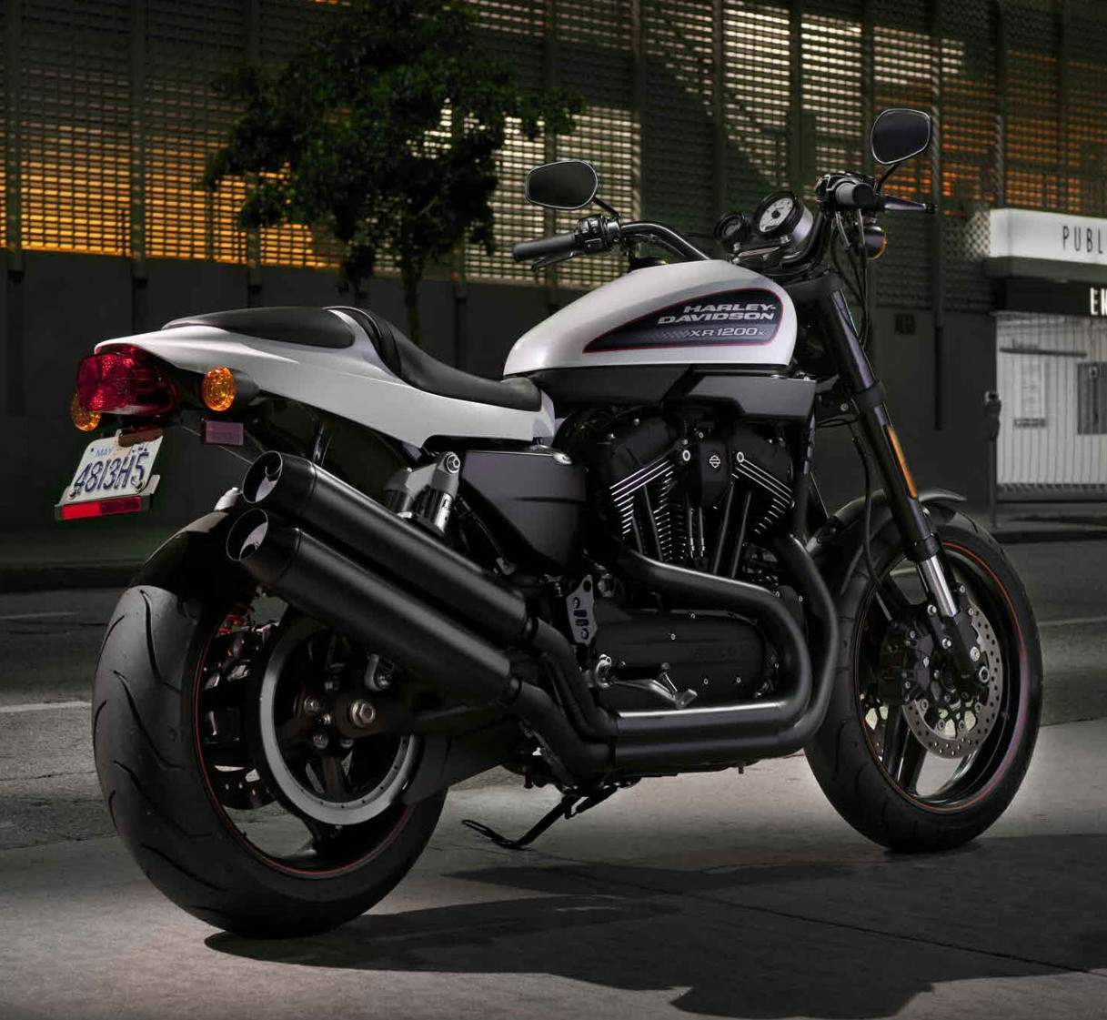 Мотоцикл Harley Davidson XR 1200X 2012 фото