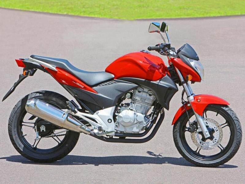 Мотоцикл Honda CB 300R (Brazilian model) 2013