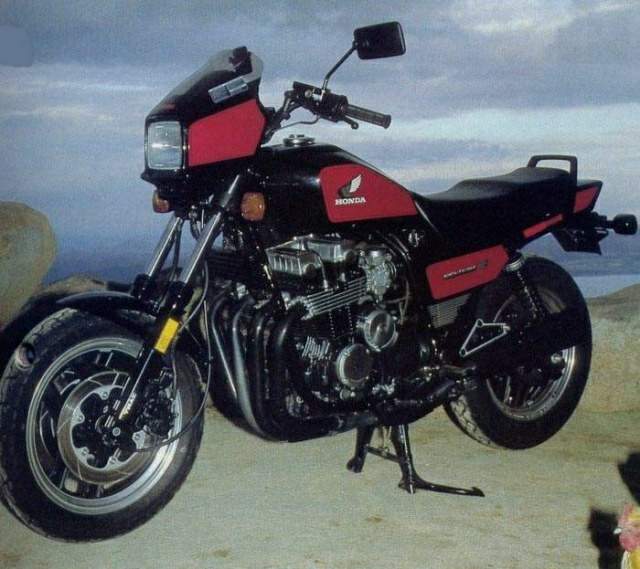 Мотоцикл Honda CB 700SC Nighthawk 1984 фото