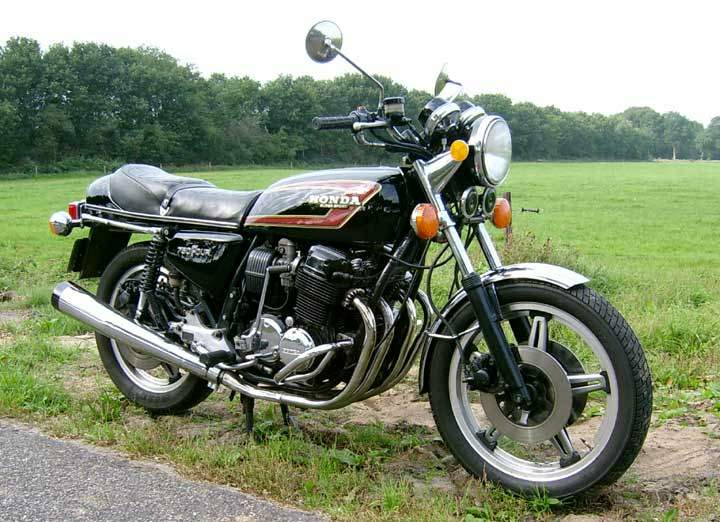 Мотоцикл Honda CB 750F2 1977