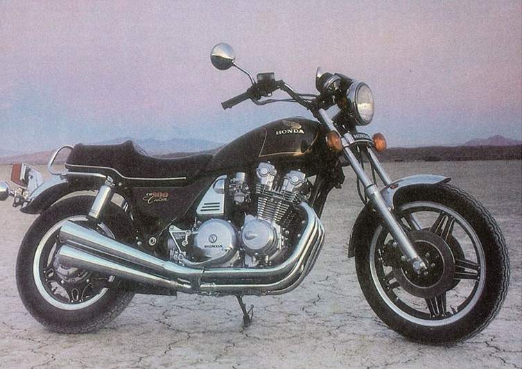 Мотоцикл Honda CB 900 Custom 1980 фото