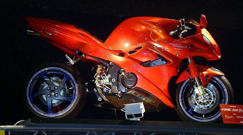Фотография мотоцикла Honda CBR 900 Cobra Prototype 2005