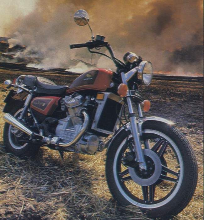 Мотоцикл Honda CX 650 Custom 1979 фото