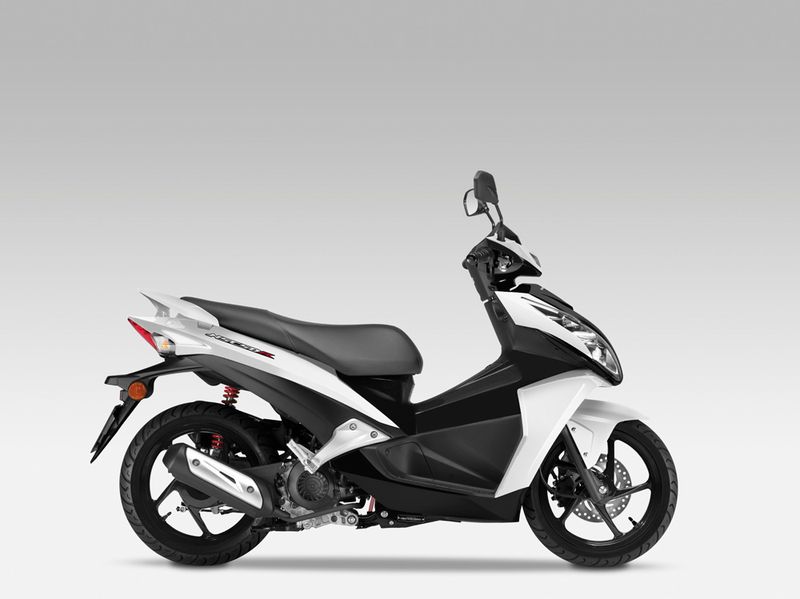 Мотоцикл Honda NSC 50 R 2013