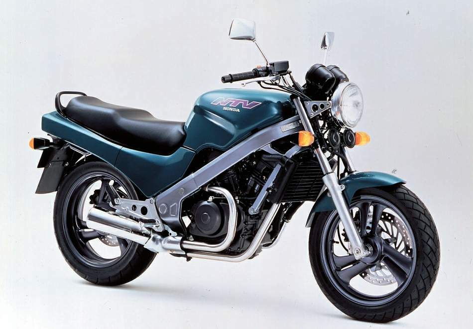 Мотоцикл Honda NTV 650 Revere 1993