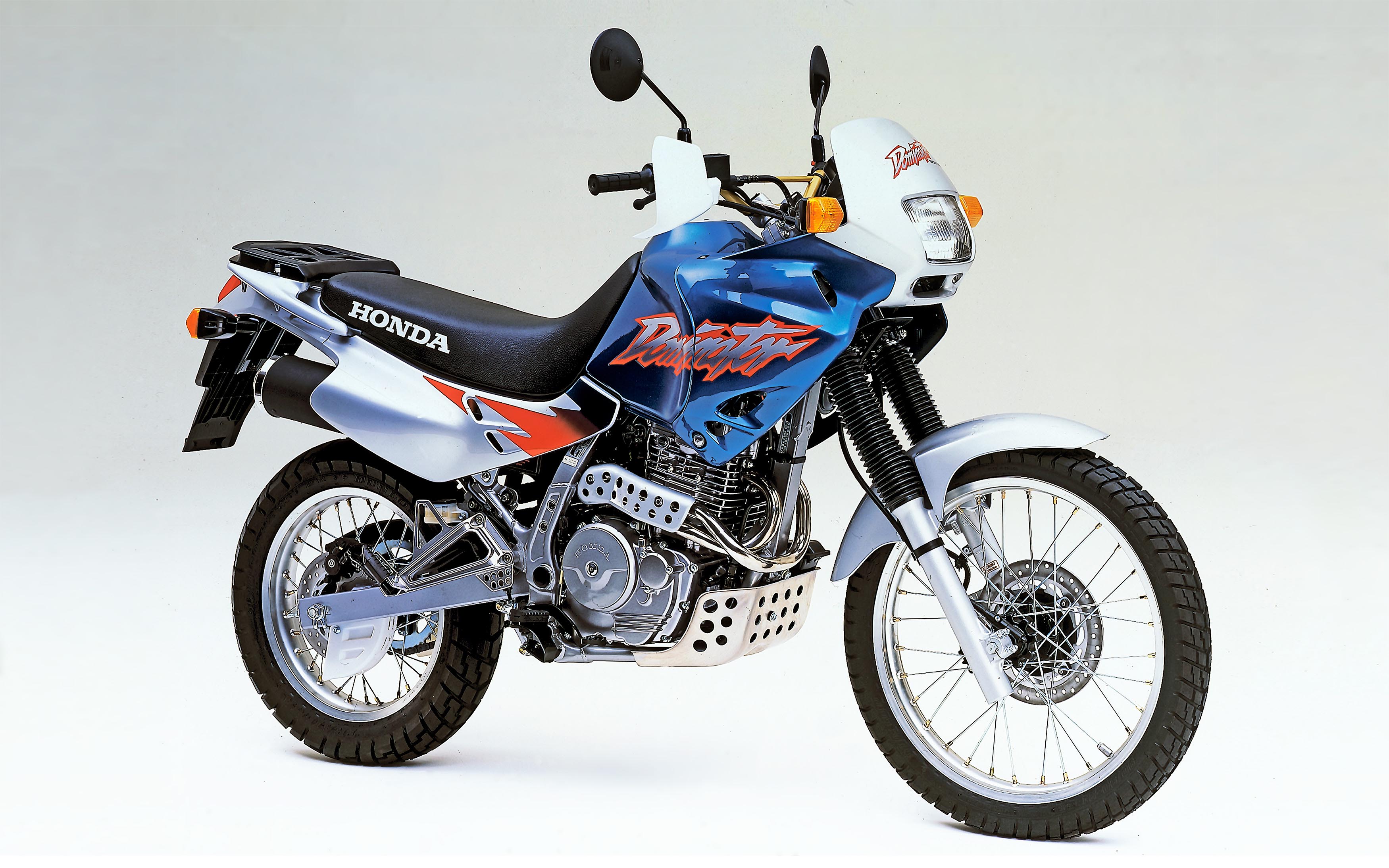 Мотоцикл Honda NX 650 Dominator 1999