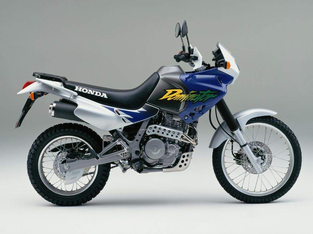 Фотография мотоцикла Honda NX 650 Dominator  1996