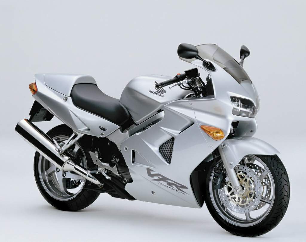 Мотоцикл Honda VFR 800Fi 2001