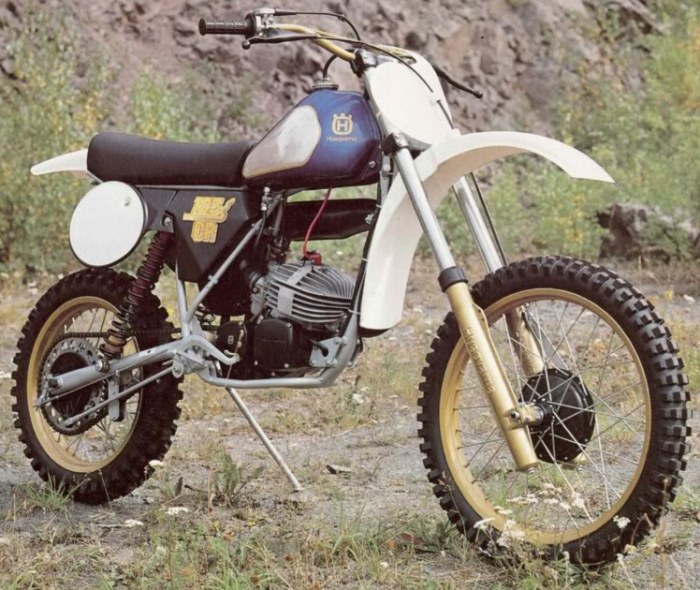 Мотоцикл Husqvarna CR 125 1982