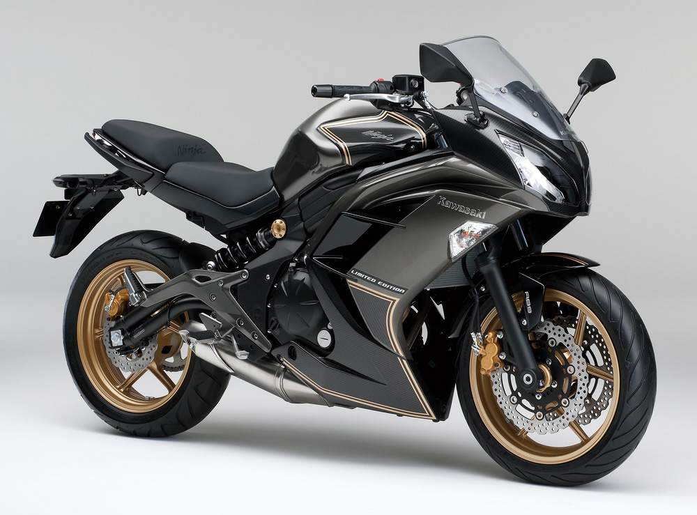 Фотография мотоцикла Kawasaki Ninja 400 Limited Edition 2015