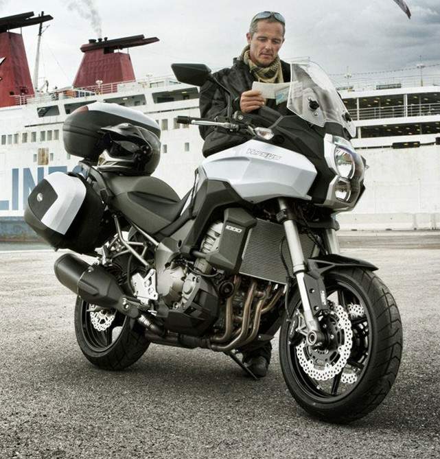 Фотография мотоцикла Kawasaki Versus 1000 2013