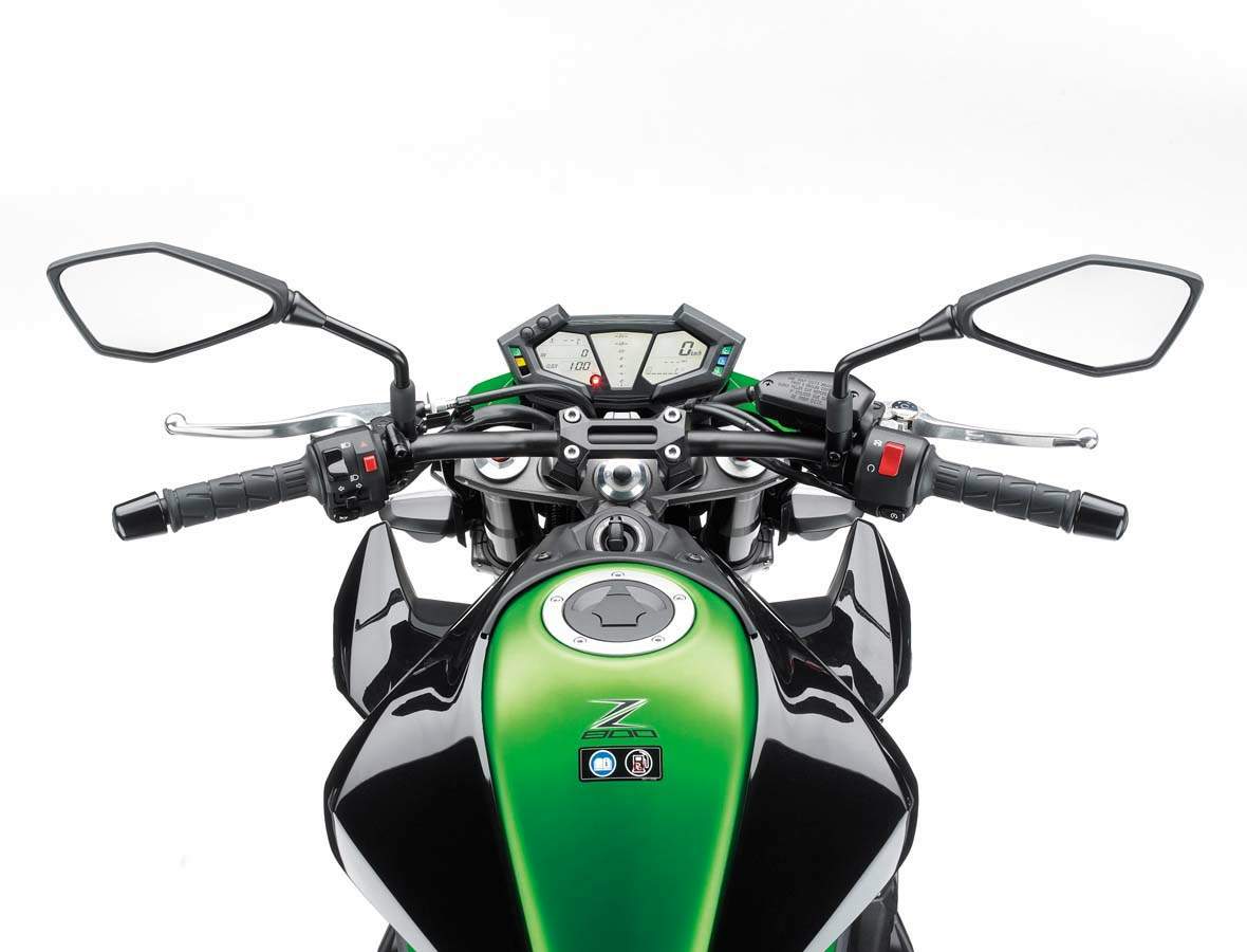 Мотоцикл Kawasaki Z 800E 2013 фото