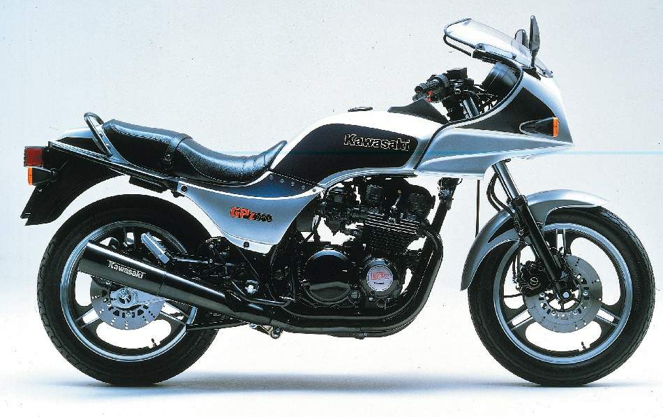 Мотоцикл Kawasaki ZX 750F 1983 фото