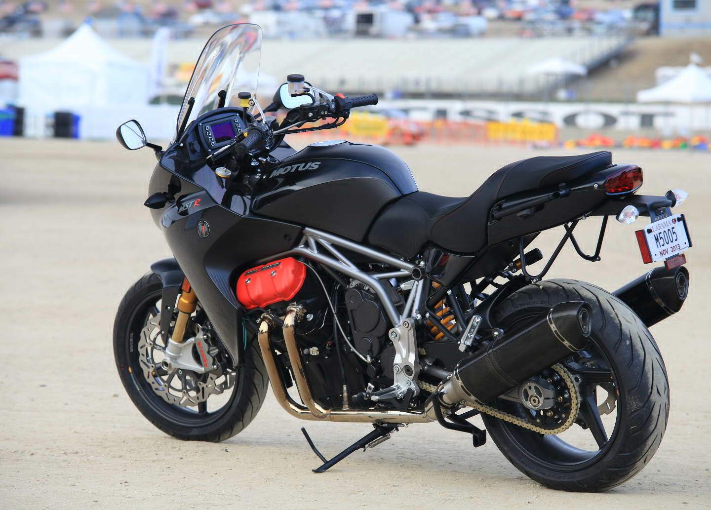 Мотоцикл Motus MSTR 2014
