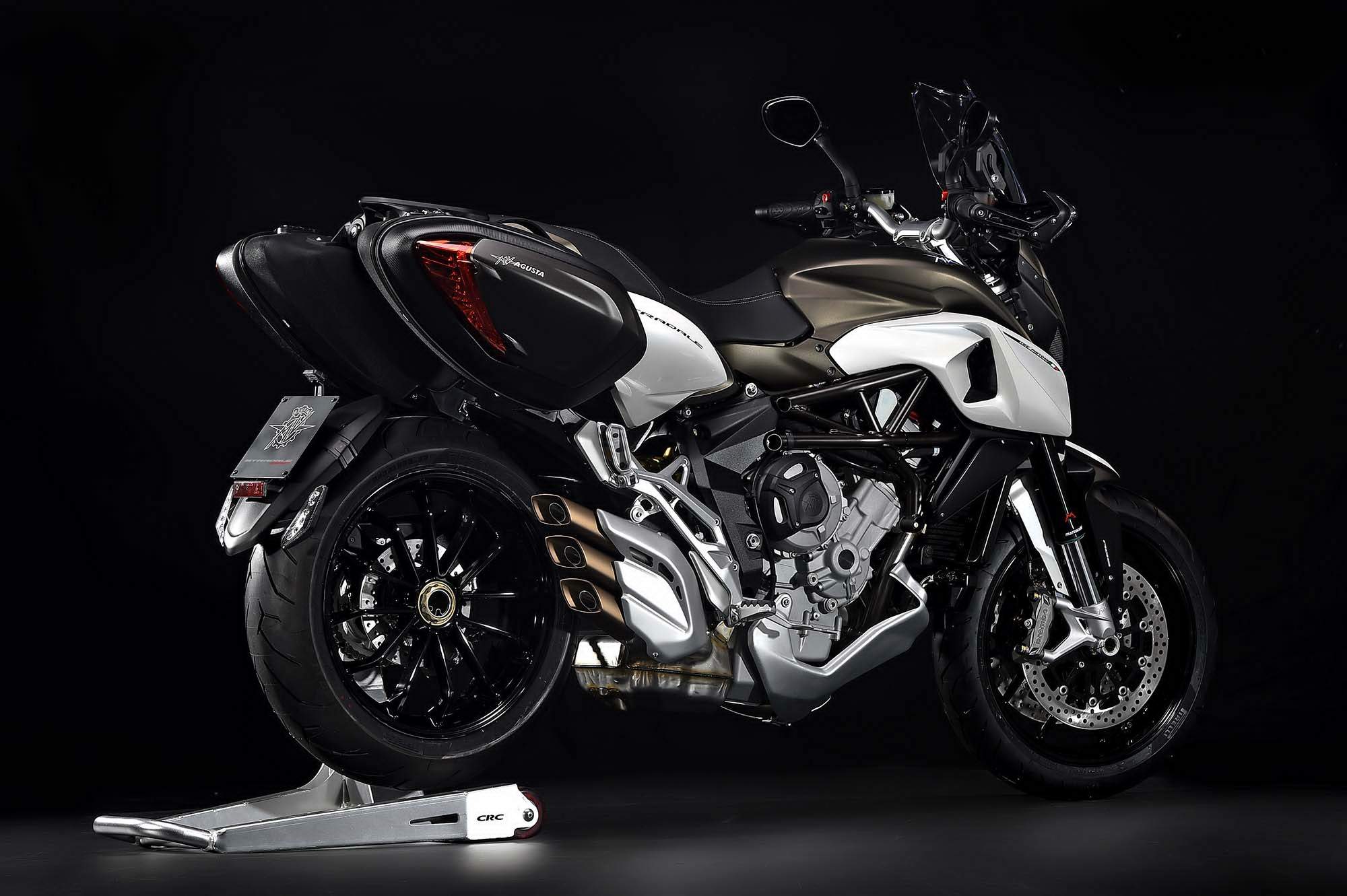 Мотоцикл MV Agusta Stradale 800 2016