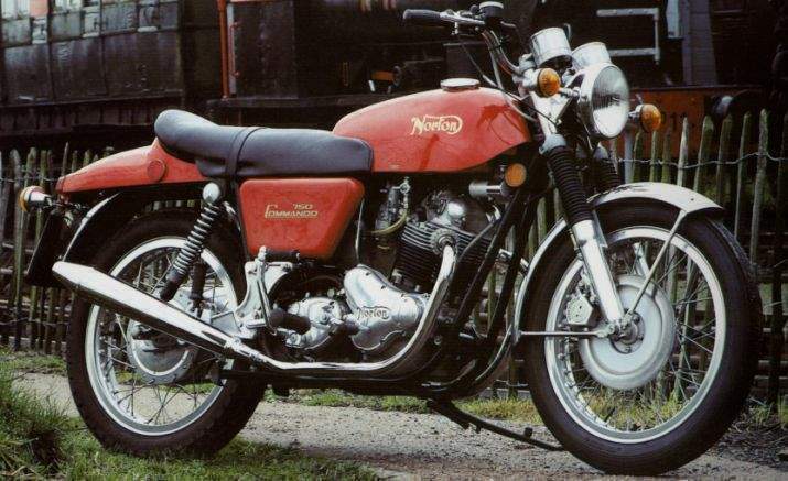 Мотоцикл Norton Commando 750 Fastback MKII 1970 фото