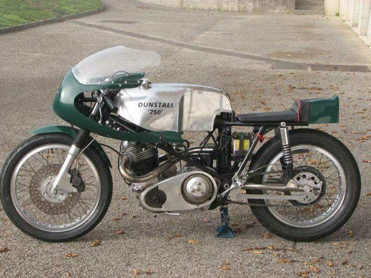 Мотоцикл Norton Dunstall 1966