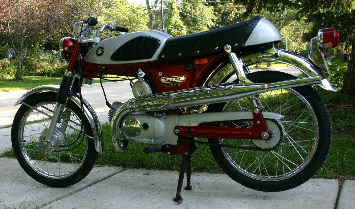 Мотоцикл Suzuki AS 50 Maverick 1968