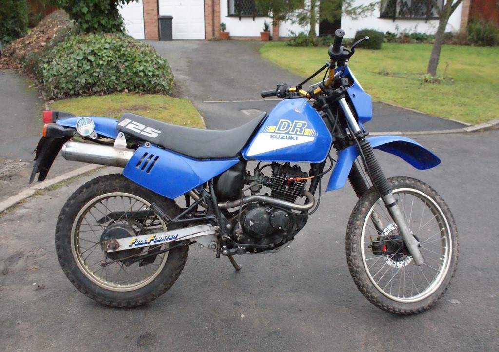 Мотоцикл Suzuki DR 125S 1990
