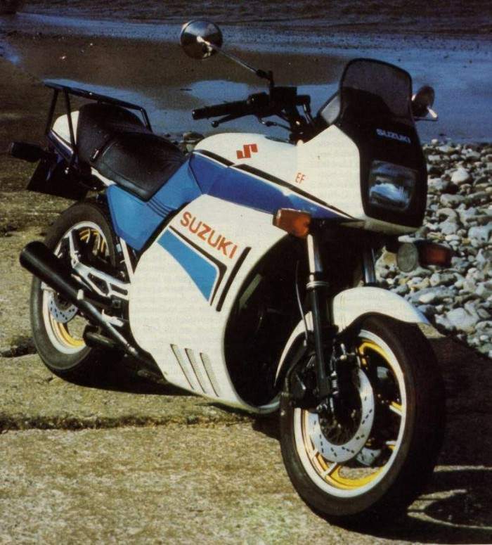 Мотоцикл Suzuki GSX 750EF 1985 фото