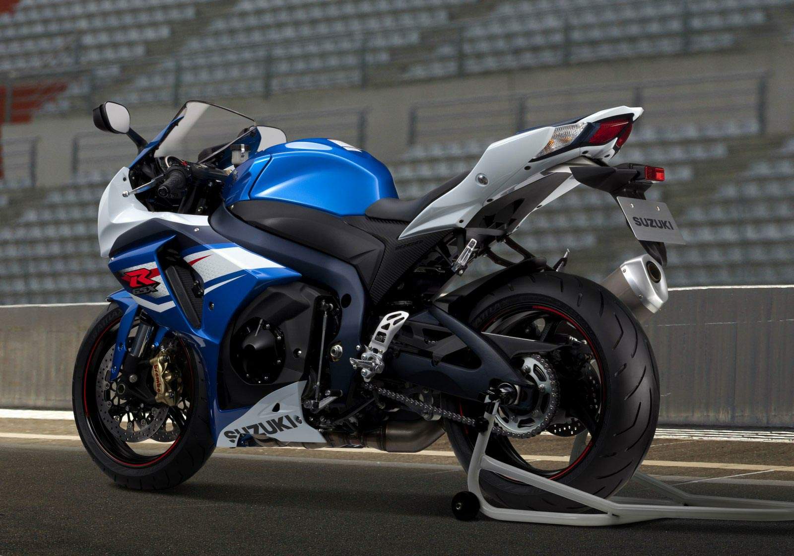 Фотография мотоцикла Suzuki GSX-R 1000 2012