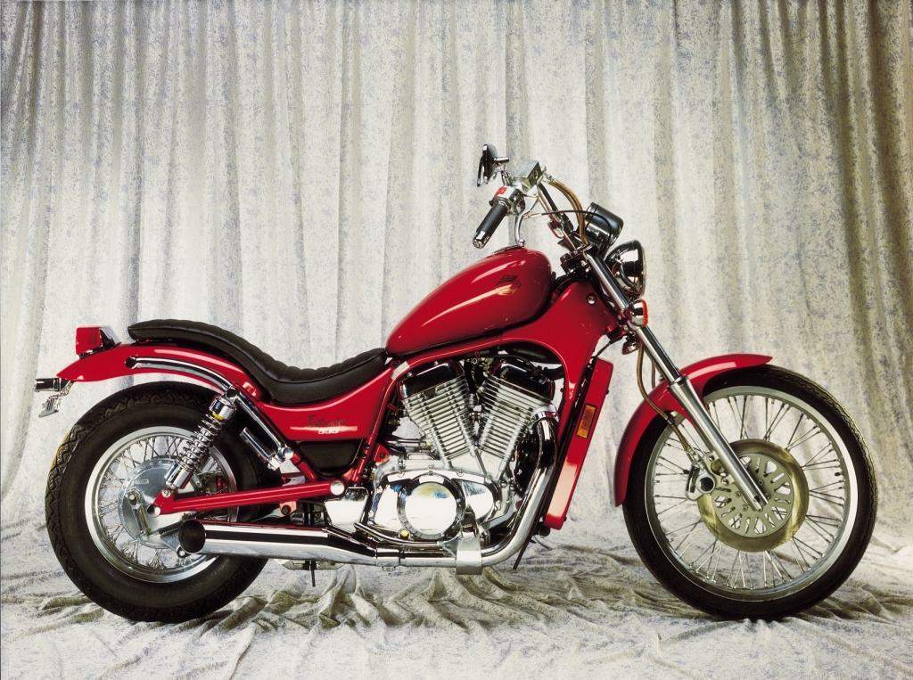 Мотоцикл Suzuki VS 600GL Intruder 1995