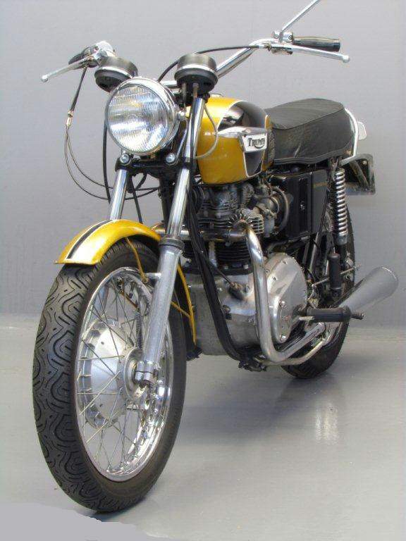 Мотоцикл Triumph Bonneville 650 T120 1972