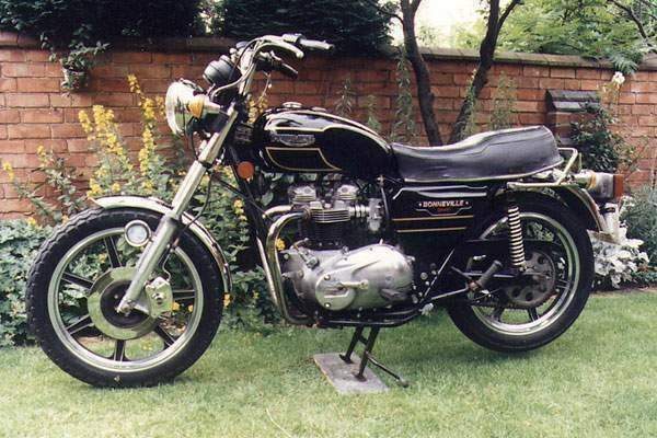 Мотоцикл Triumph T 140D 750 B onneville 1979