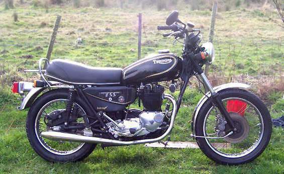 Мотоцикл Triumph TSS 750 1982 фото