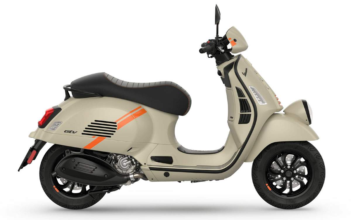 Мотоцикл Vespa GTV 300 HPE 2023