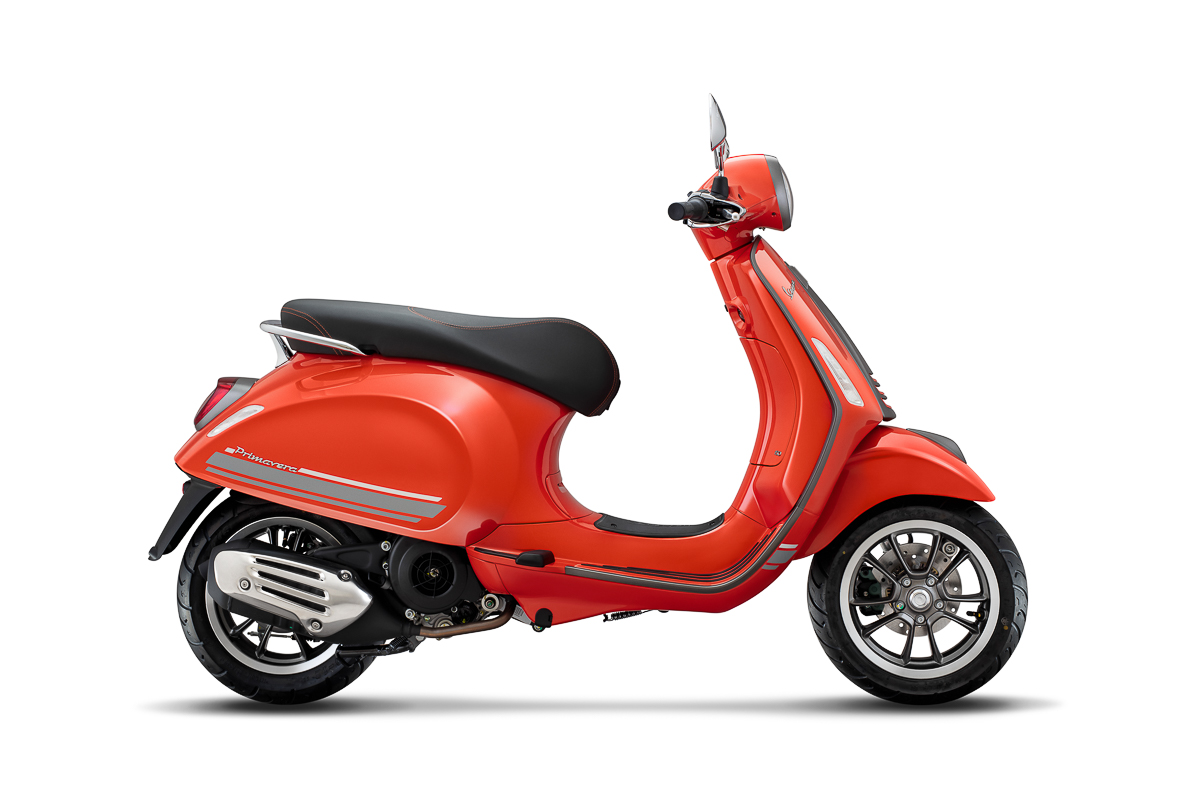 Мотоцикл Vespa Primavera 150 Special Edition 2020