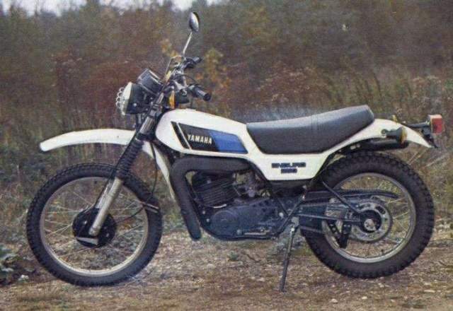 Фотография мотоцикла Yamaha DT 250 1981