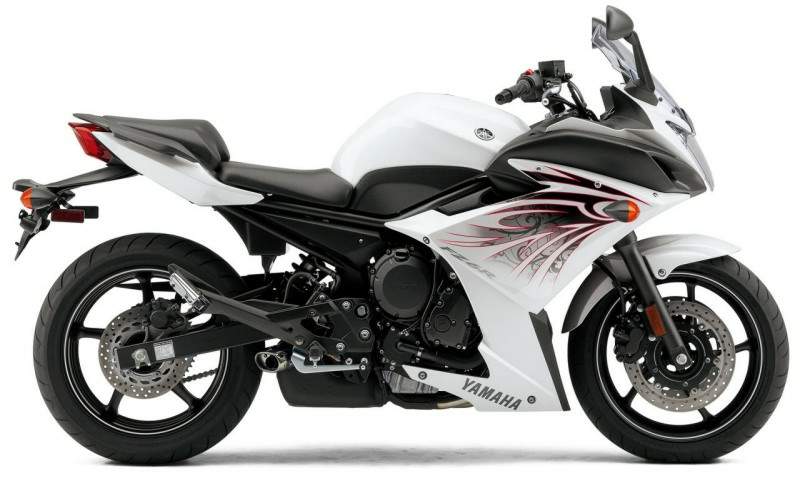 Мотоцикл Yamaha FZ-6R 2010 фото