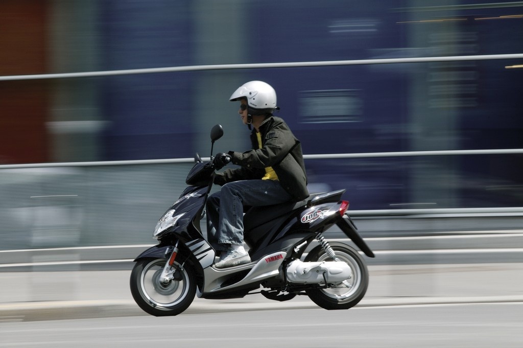 Мотоцикл Yamaha JOG 50 R 2010 фото